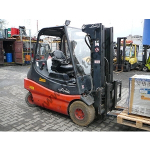 LINDE E 30, zdvih TRIPLEX 4315 mm, nosnost 3000 kg